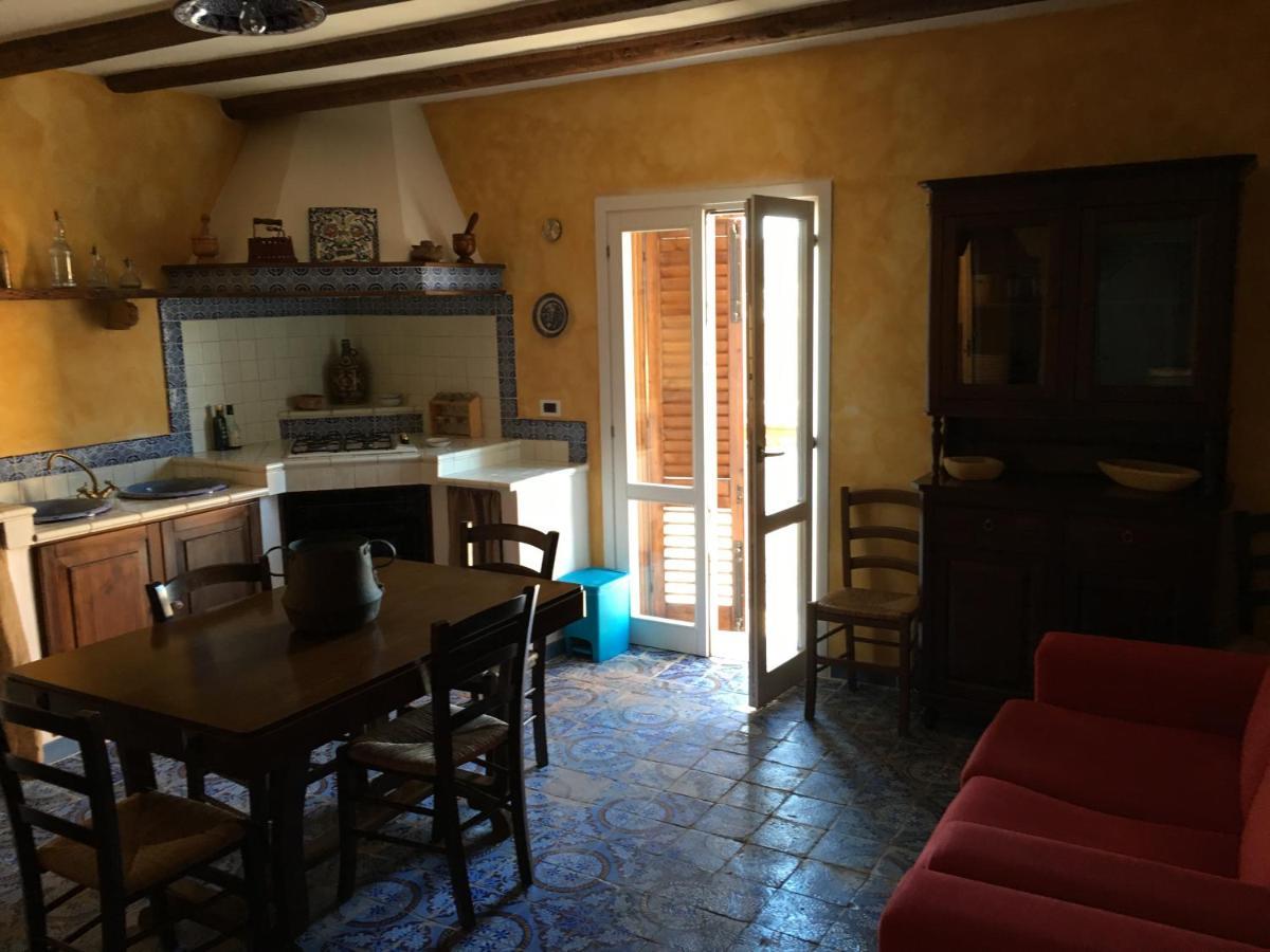 Appartamento Favignana Margothouse White Blue Arancio Esterno foto